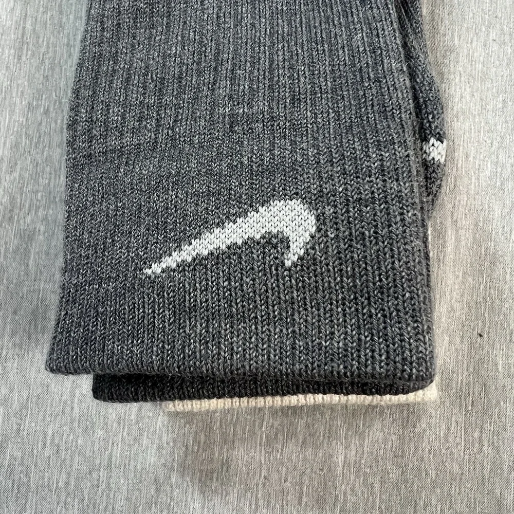 NEW 2 Pair Nike Everyday Wool Blend‎ Men's 6-8 Cushioned Crew Socks W 6-10 Grey